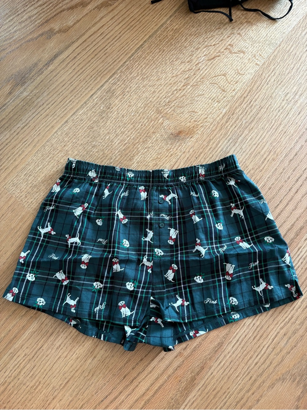 PINK Victoria's Secret Green Plaid Lounge Shorts with Dog Motif